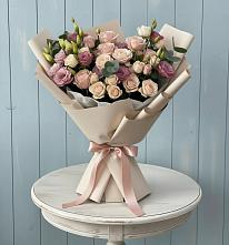 Букет цветов из:  Розы и Лизиантусы в Кожино