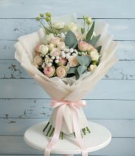 Букет цветов из:  Розы и Лизиантусы в Кожино