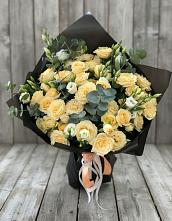 Букет цветов из:  Розы и Лизиантусы #REPLACE_PRED# Кожино