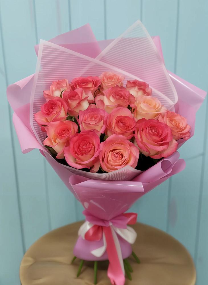 Букет 15 Розовых роз Равель в Кожино
