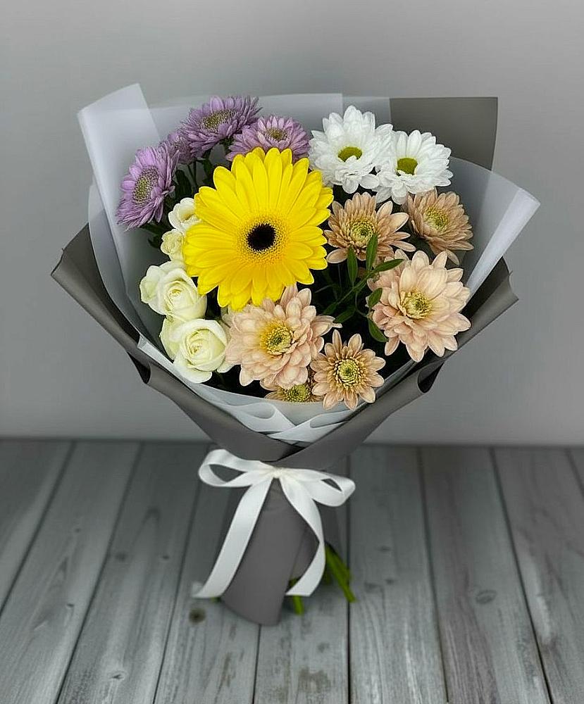 Букет цветов из: Розы, Герберы и Хризантемы в Кожино