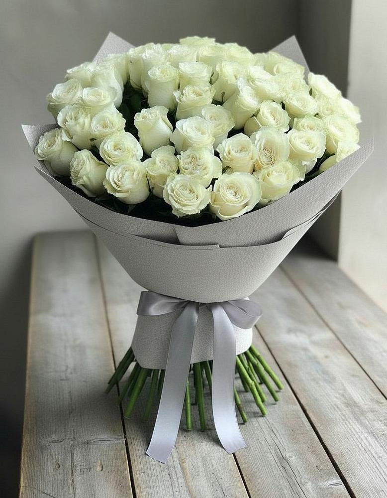 Букет 35 Белых роз в Кожино