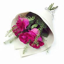 Букет цветов из:  Розы в Кожино