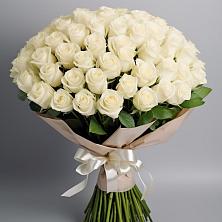 Букет 101 беля роза Белоснежка в Кожино
