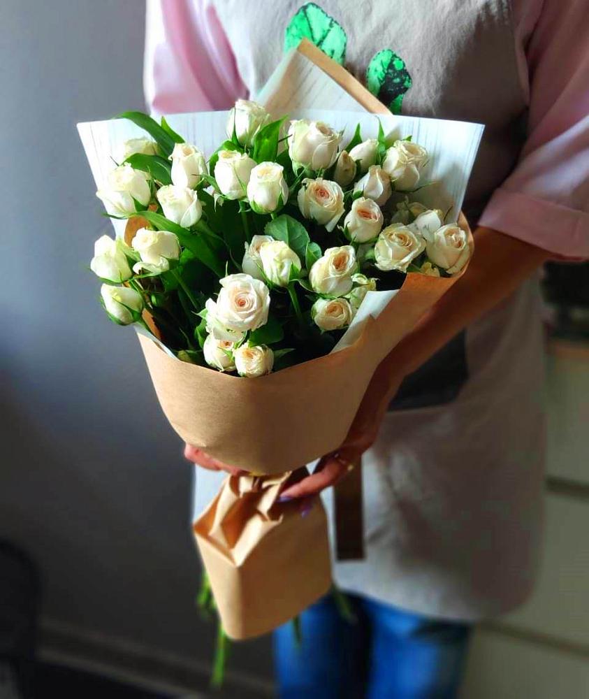 Букет цветов из: Розы в Кожино