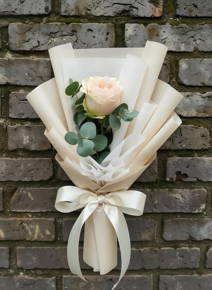 Букет цветов из: Розы в Кожино