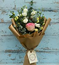 Букет цветов из:  Розы и Лизиантусы в Кожино