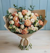 Букет цветов из:  Альстромерии и Розы в Кожино